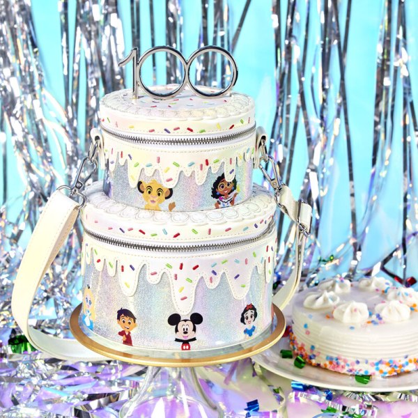 UMHÄNGETASCHE Disney 100 Jubiläums Feier Kuchen – DISNEY LOUNGEFLY