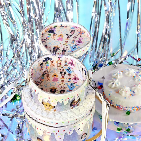 UMHÄNGETASCHE Disney 100 Jubiläums Feier Kuchen – DISNEY LOUNGEFLY
