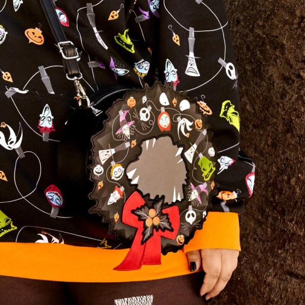 UMHÄNGETASCHE Nightmare before Christmas Kranz-Lichterketten – DISNEY LOUNGEFLY