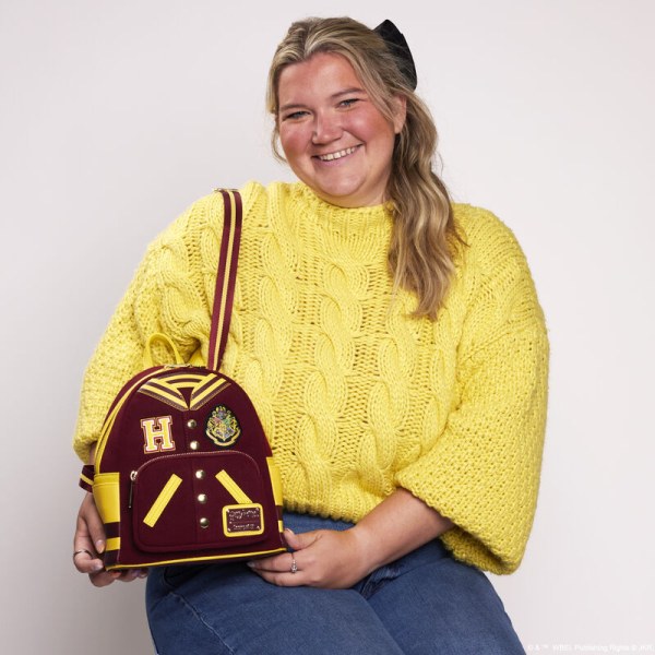 MINI-RUCKSACK Hogwarts-Uni-Jacke – HARRY POTTER LOUNGEFLY