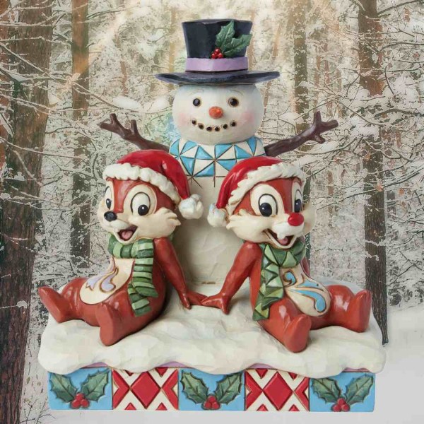Chip und Dale mit einem Schneemann – Disney Traditions