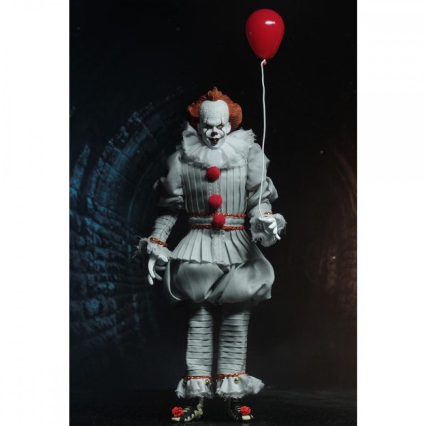 ES – BEKLEIDTE ACTION-FIGUR – PENNYWISE (2017)