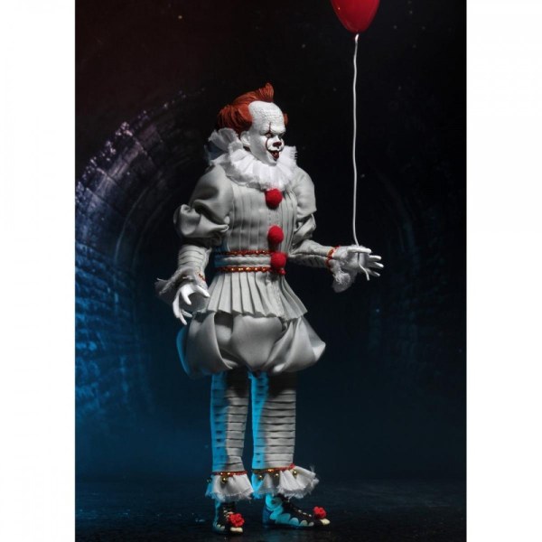 ES – BEKLEIDTE ACTION-FIGUR – PENNYWISE (2017)