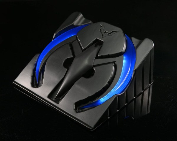 Batman Beyond Replik 1/1 Batarang 20 cm