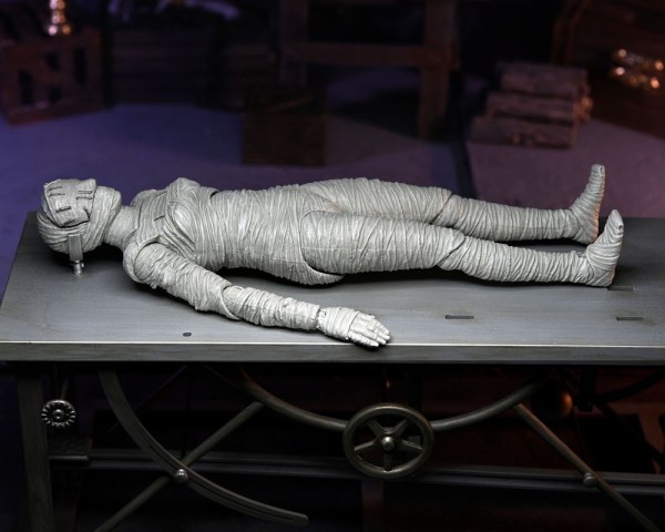 Universal Monsters Figur Ultimate Bride of Frankenstein (Farbe) 18 cm
