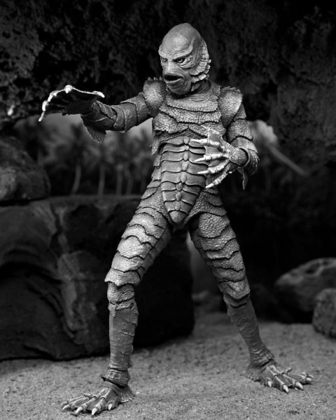 Universal Monsters Figur Ultimativer Schrecken vom Amazonas (B&W) 18 cm