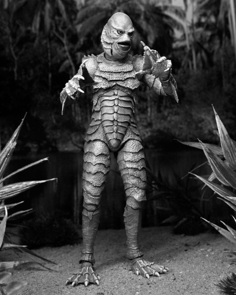 Universal Monsters Figur Ultimativer Schrecken vom Amazonas (B&W) 18 cm