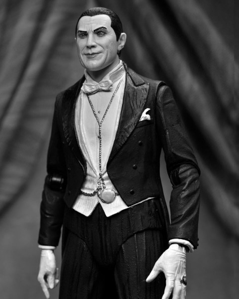 Universal Monsters Figur Ultimate Dracula (Carfax Abbey) 18 cm