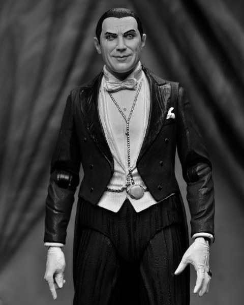 Universal Monsters Figur Ultimate Dracula (Carfax Abbey) 18 cm