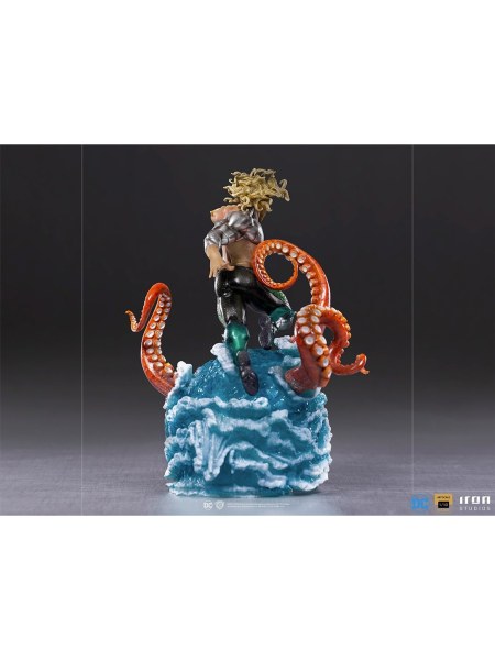 AQUAMAN 90 Art Scale - DC COMICS