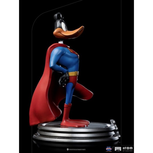 DAFFY DUCK SUPERMAN ART SCALE - SPACE JAM 2