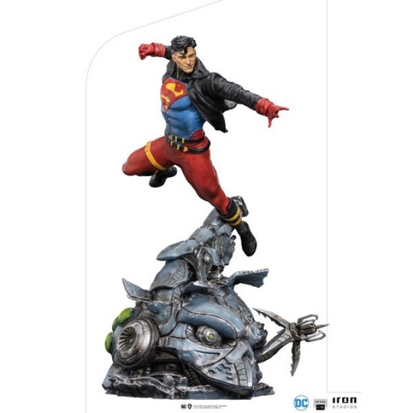 SUPERBOY ART SCALE - DC COMICS