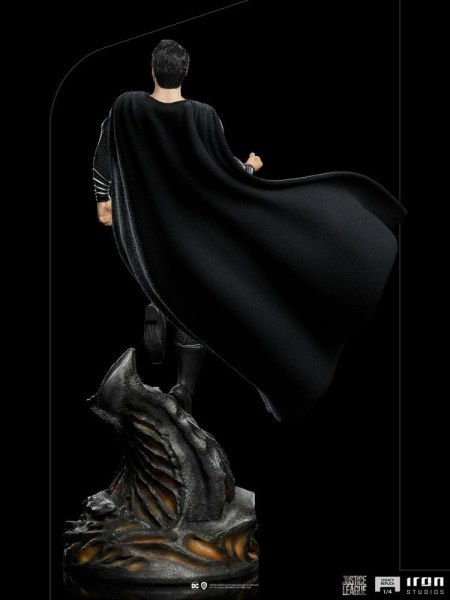 Superman schwarzer Anzug Justice League Art Scale - Dc Comics