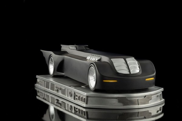 Batmobil Batman – Die Zeichentrickserie (1992) Art Scale – Dc Comics