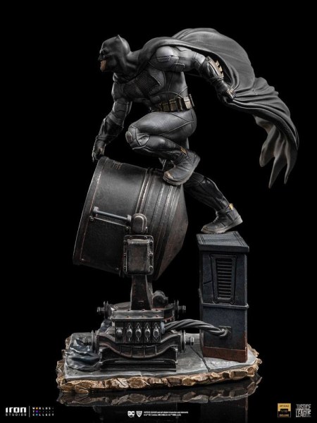 Batman auf Batsignal Art Scale Deluxe - Gerechtigkeitsliga