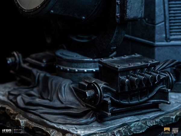 Batman auf Batsignal Art Scale Deluxe - Gerechtigkeitsliga