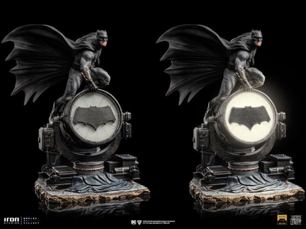 Batman auf Batsignal Art Scale Deluxe - Gerechtigkeitsliga