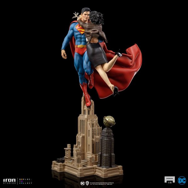 Diorama Superman & Lois - DC Comics
