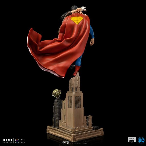 Diorama Superman & Lois - DC Comics