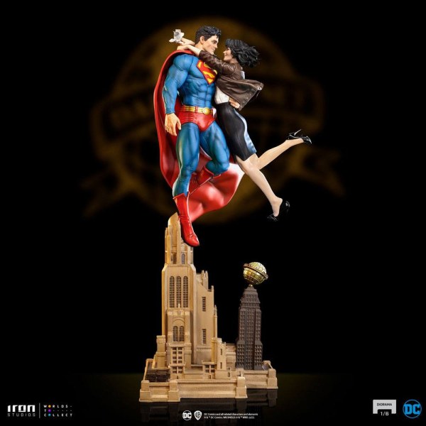 Diorama Superman & Lois - DC Comics
