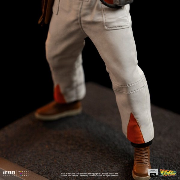 Doc Brown Art Scale - Zurück in die Zukunft