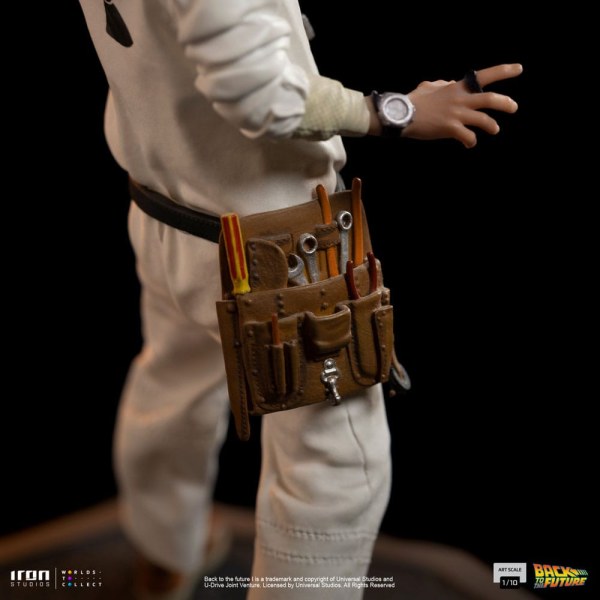 Doc Brown Art Scale - Zurück in die Zukunft