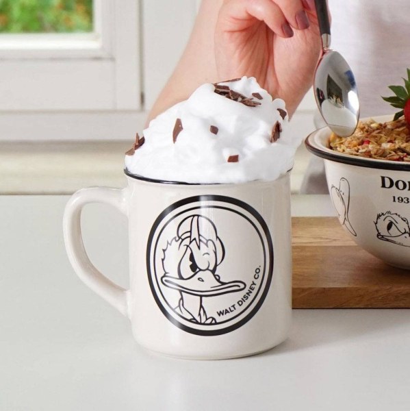 Tasse Donald im Auto - Disney Donald Duck