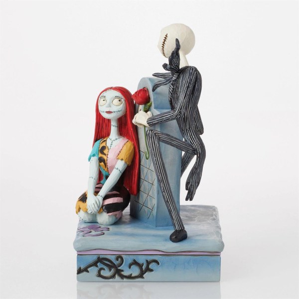 Jack und Sally auf einem Grabstein - DISNEY TRADITIONS