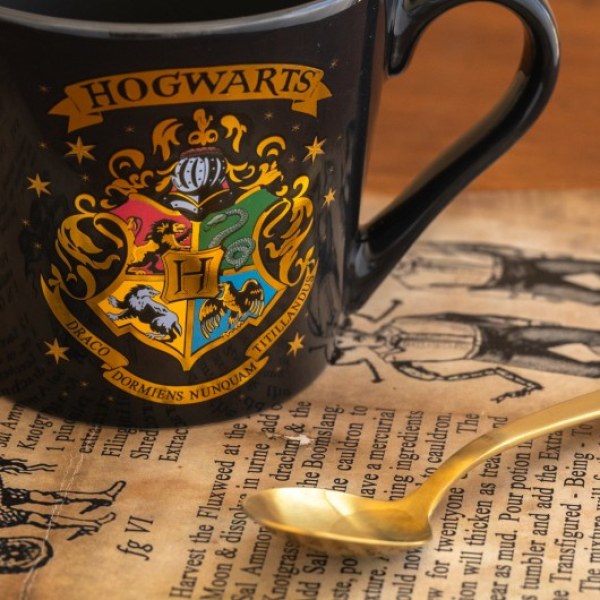 TASSE PREMIUM POUDLARD – HARRY POTTER