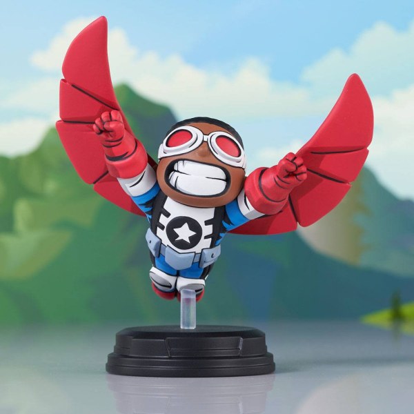 Marvel Animated Falcon-Statuette 13 cm