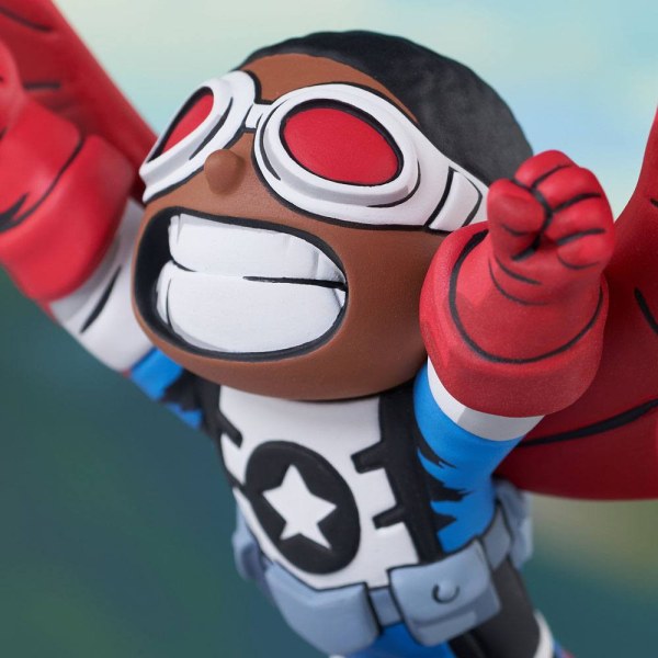 Marvel Animated Falcon-Statuette 13 cm