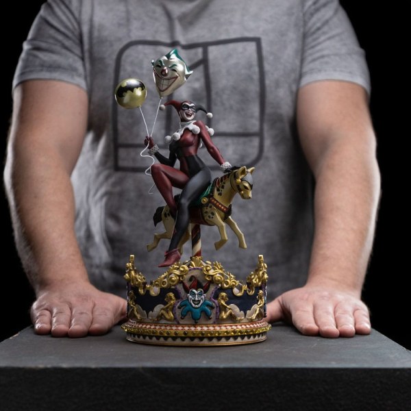 DC Comics Statue 1/10 Art Scale Harley Quinn Unleashed 30 cm