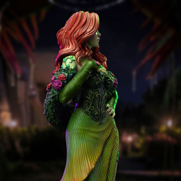 DC Comics -Statue 1/10 Art Scale Poison Ivy 22 cm