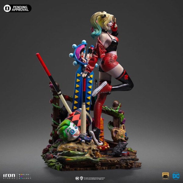DC Comics -Statue 1/10 Art Scale Deluxe Harley Quinn (Gotham City Sirens) 22 cm