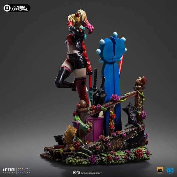 DC Comics -Statue 1/10 Art Scale Deluxe Harley Quinn (Gotham City Sirens) 22 cm