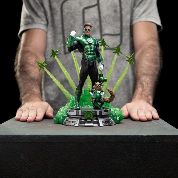 DC Comics Statuette Art Scale Deluxe 1/10 Green Lantern Unleashed 24 cm