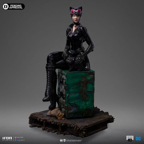 DC Comics -Statue 1/10 Art Scale Catwoman (Gotham City Sirens) 21 cm