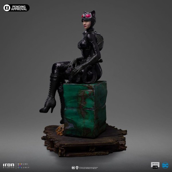 DC Comics -Statue 1/10 Art Scale Catwoman (Gotham City Sirens) 21 cm