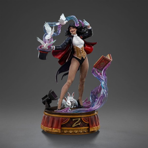 DC Comics Statue 1/10 Art Scale Zatanna 27 cm