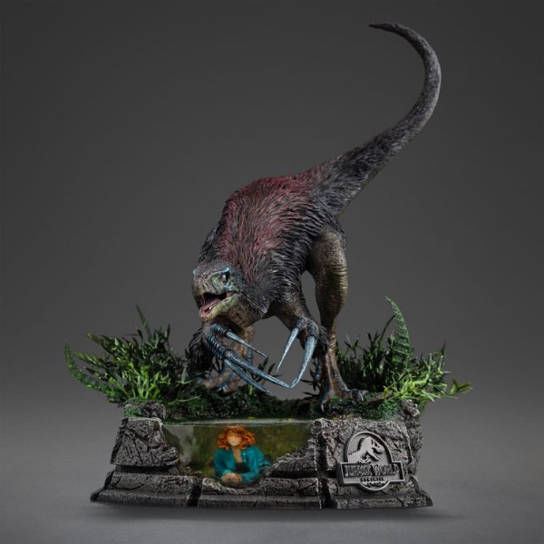 Jurassic World: Dominion-Statuette 1/20 Demi Art Scale Therizinosaurus 29 cm
