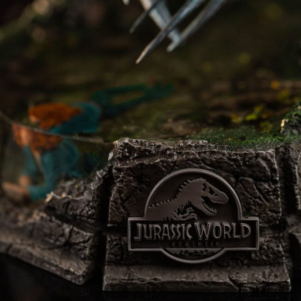 Jurassic World: Dominion-Statuette 1/20 Demi Art Scale Therizinosaurus 29 cm