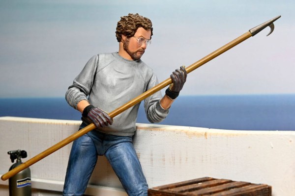 Jaws Ultimate Matt Hooper Amity Arrival 50. Jubiläum 18 cm Figur
