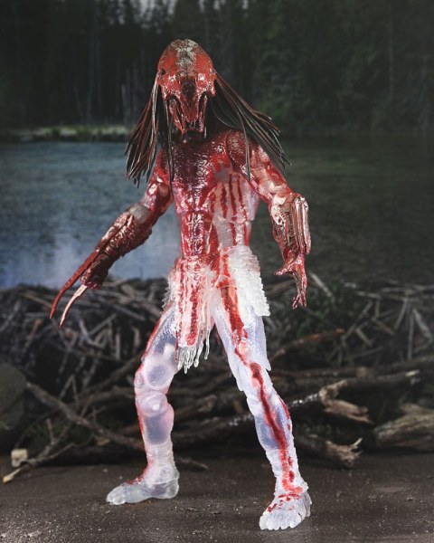 Prey Ultimate Feral Bear Blood Predator Figur 18 cm