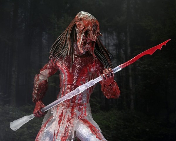 Prey Ultimate Feral Bear Blood Predator Figur 18 cm