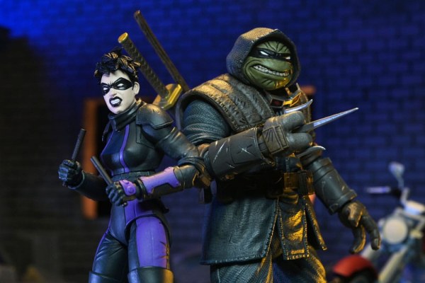 Ninja Turtles (The Last Ronin The Lost Years) Figur Casey Marie mit Last Ronin Motorrad 18 cm