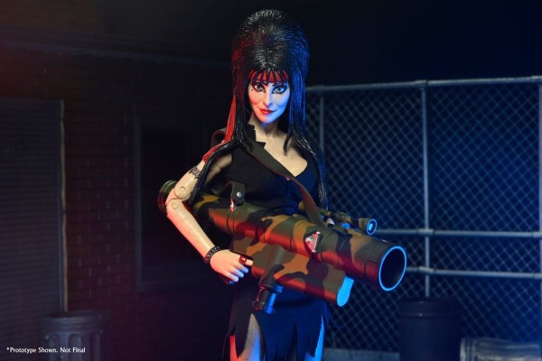 Elvira, Herrin des dunkel bekleideten Kommandos Elvira 20 cm Figur