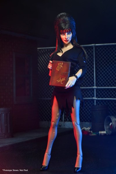 Elvira, Herrin des dunkel bekleideten Kommandos Elvira 20 cm Figur