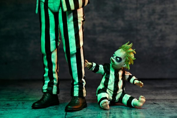 Beetlejuice Beetlejuice Figur 7 Maßstab Ultimate Striped Suit Beetlejuice 18 cm