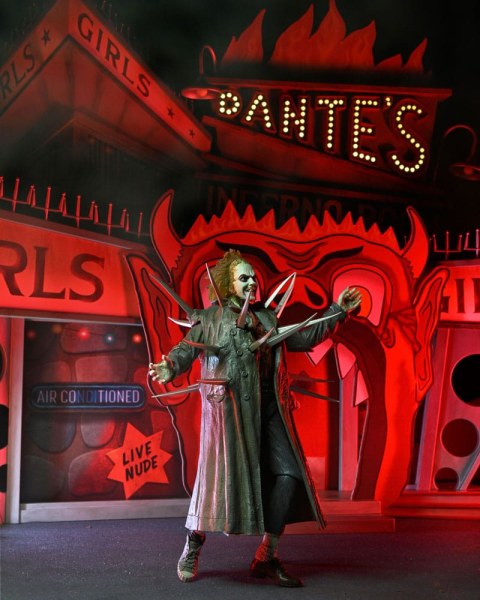 Beetlejuice (1988) diorama Trenchcoat mit Spikes Inferno Room Deluxe Set