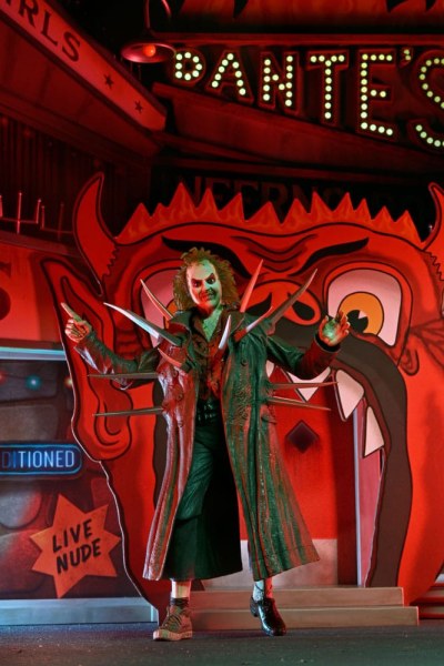 Beetlejuice (1988) diorama Trenchcoat mit Spikes Inferno Room Deluxe Set
